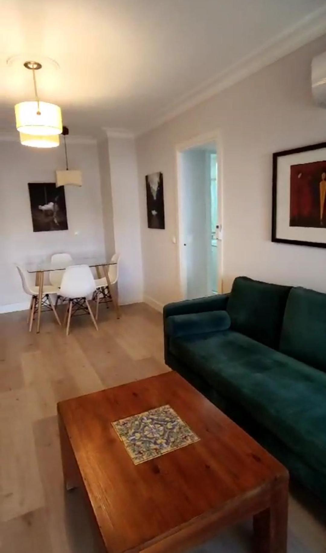 Apartamento Celia Sevilla Exterior foto